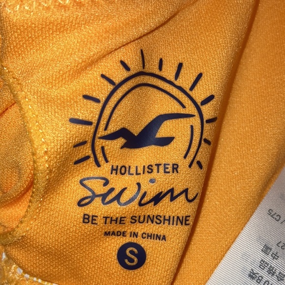 Hollister Yellow Bikini Top - Picture 3 of 5